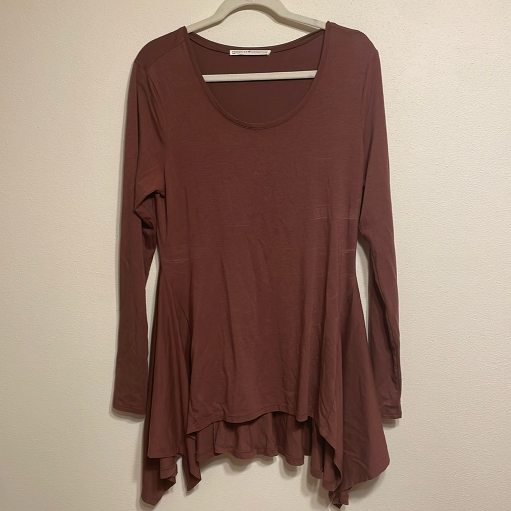 Maroon flowy tunic top